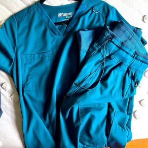 Greys anatomy  scrubs (feel like figs)